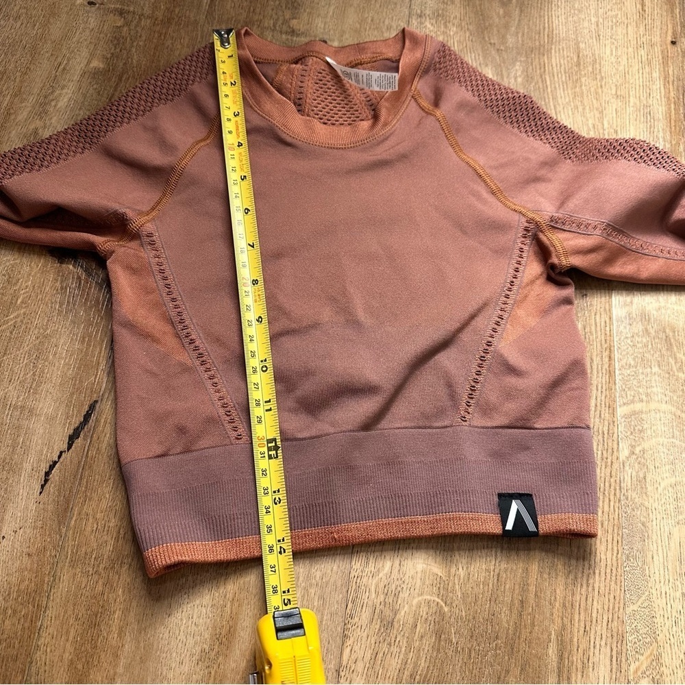 Athleta Top Legend Shine Workout Long Sleeve Running Allyson Felix XXSMALL - Picture 14 of 15